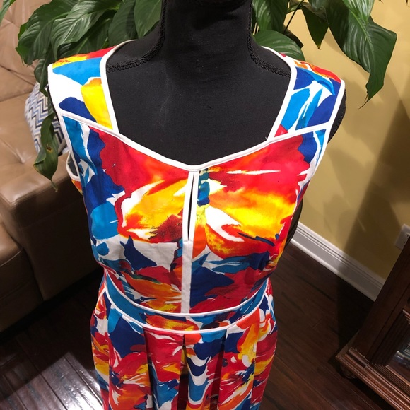 Ellen Tracy bright floral dress w/pockets-Sz 8 - Picture 8 of 12